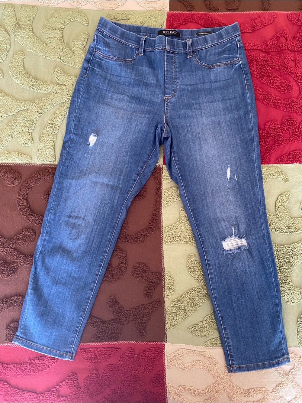 Judy Blue Distressed Medium Blue Ankle Jeans